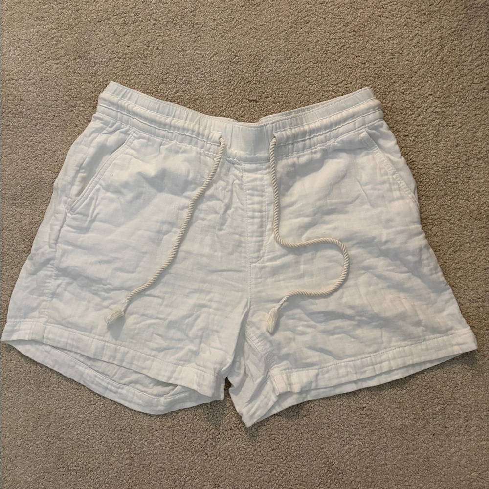 Old Navy Women's White Cargo Shorts